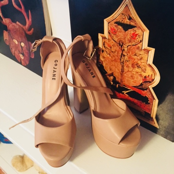 Shoes - Go Jane heels